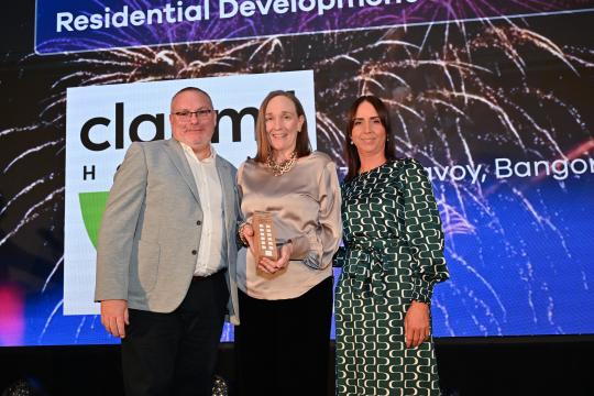 Jan Sloan and Denise Doherty of Clanmil Housing accept the award for Residential Development Of The Year from Gary Stanton of Progressive Building Society 